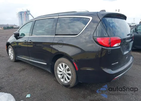 2018 Chrysler Pacifica Touring L from USA, damaged, VIN 2C4RC1BG2JR142064